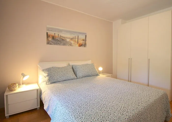 Lichtdurchflutetes Nur 400 Meter Zum Mit Meerblick, Wifi, Klimaanlage